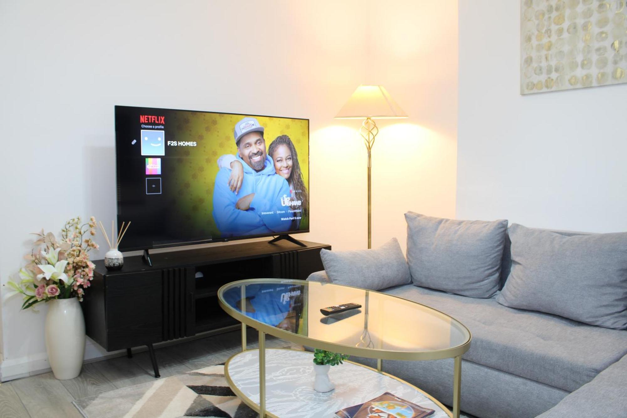 F2S Serviced Apartments 2Bedroom Terrace House With Free Wifi Netflix Suitable For Contractors Walking Distance To Train Station Дербі Екстер'єр фото