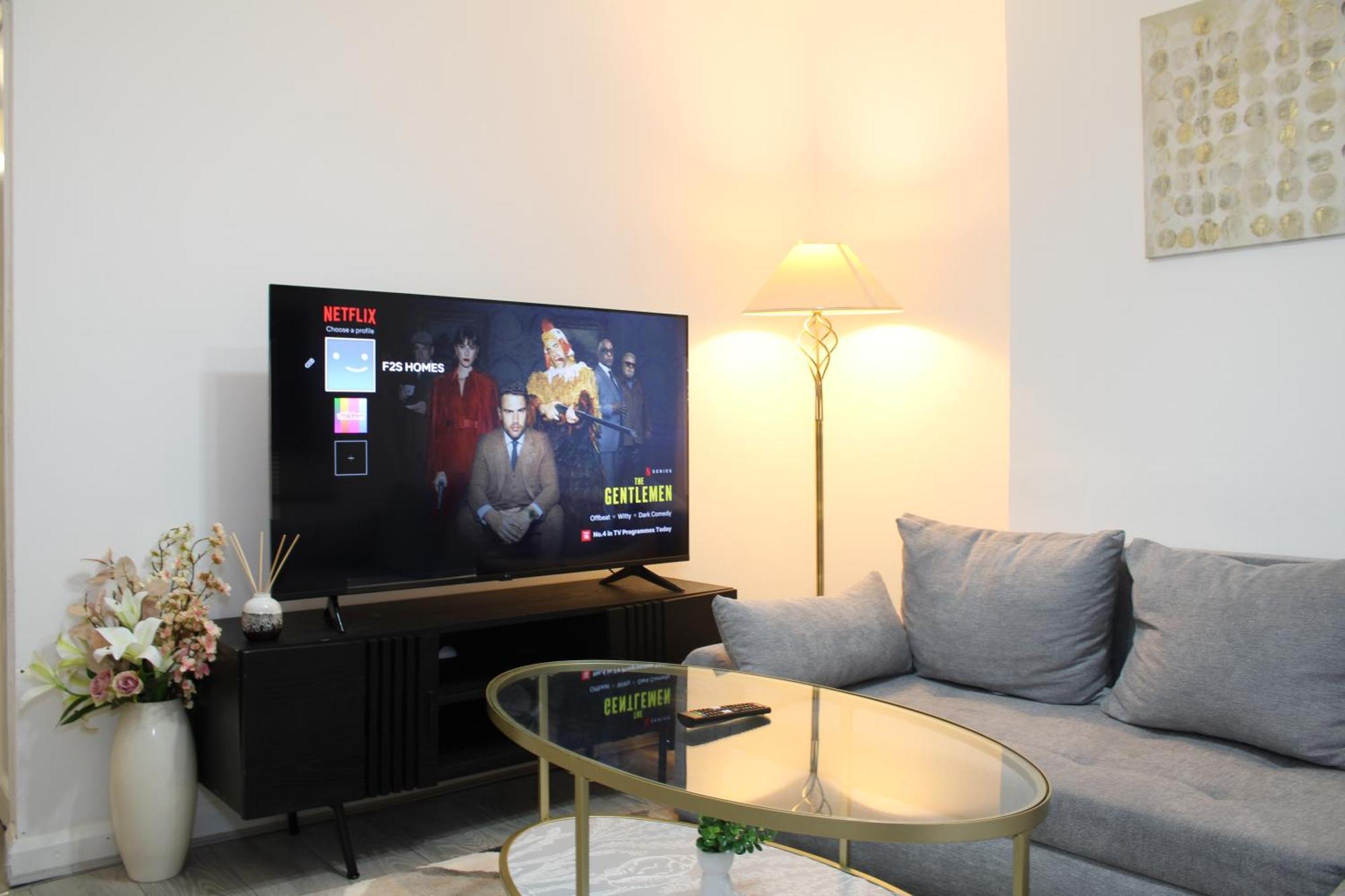 F2S Serviced Apartments 2Bedroom Terrace House With Free Wifi Netflix Suitable For Contractors Walking Distance To Train Station Дербі Екстер'єр фото